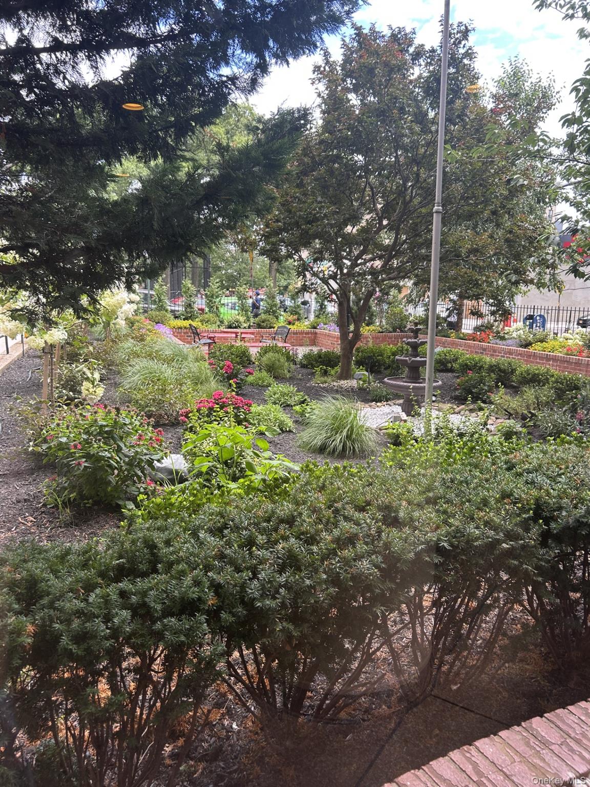 #9 photo, 81-11 45 Avenue, クイーンズ区 Elmhurst , NY 11373