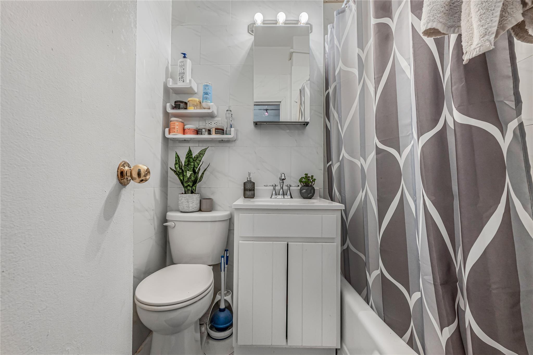 #10 photo, 315 W 46 Street, マンハッタン New York (Manhattan) , NY 10036