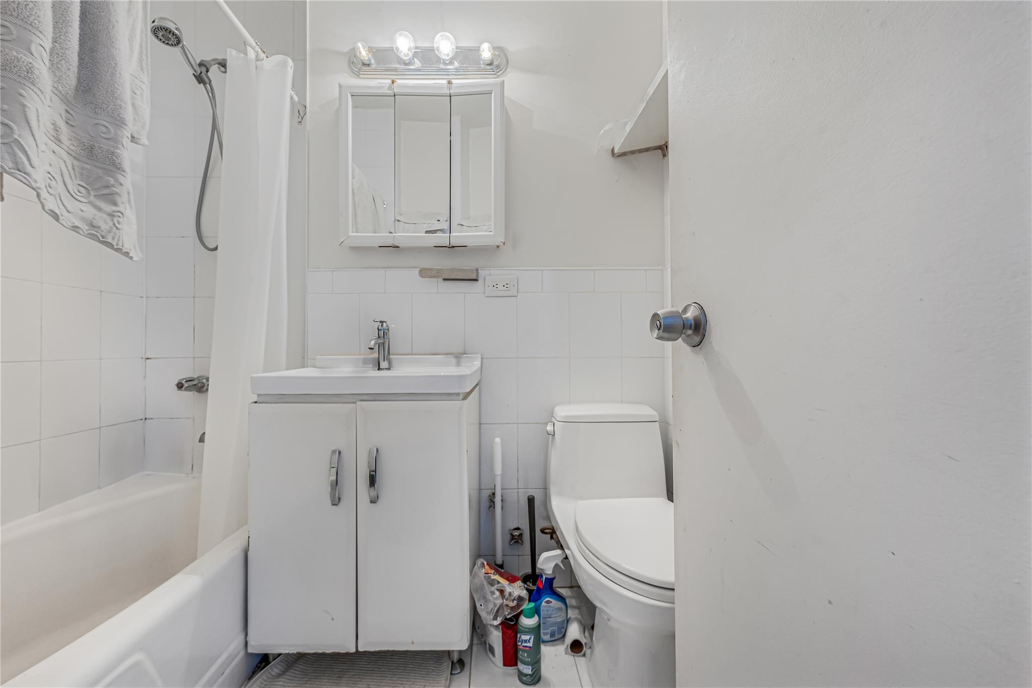 #19 photo, 315 W 46 Street, マンハッタン New York (Manhattan) , NY 10036