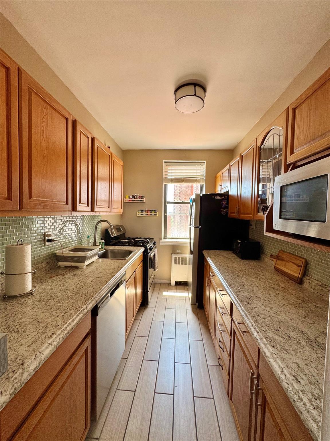 #4 photo, 128-11 Newport Avenue, クイーンズ区 Belle Harbor , NY 11694