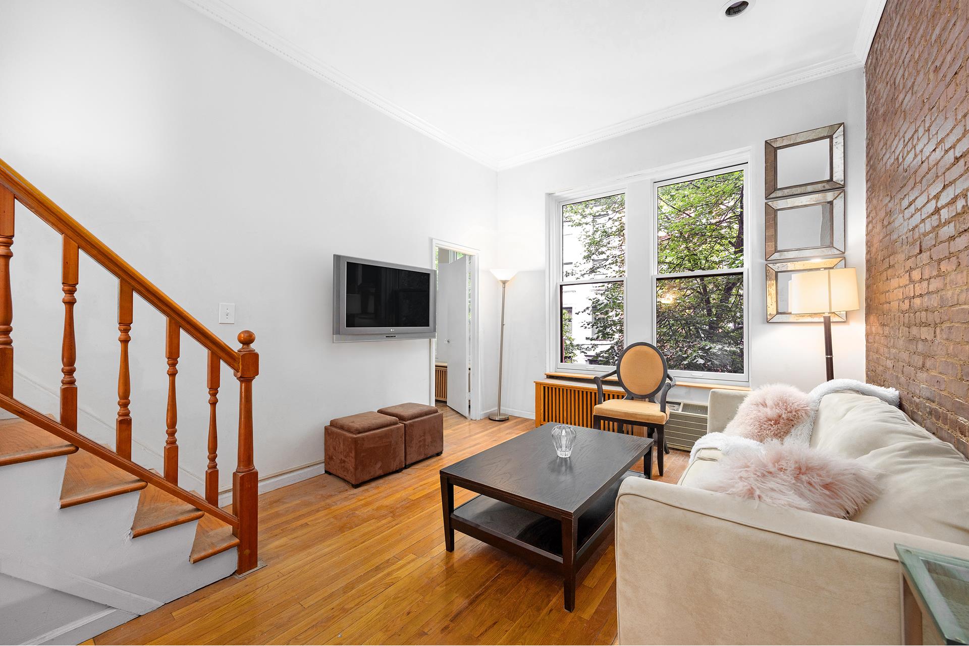 #1 photo, 34 W 76TH Street, مانهاتن Upper West Side , NY 10023