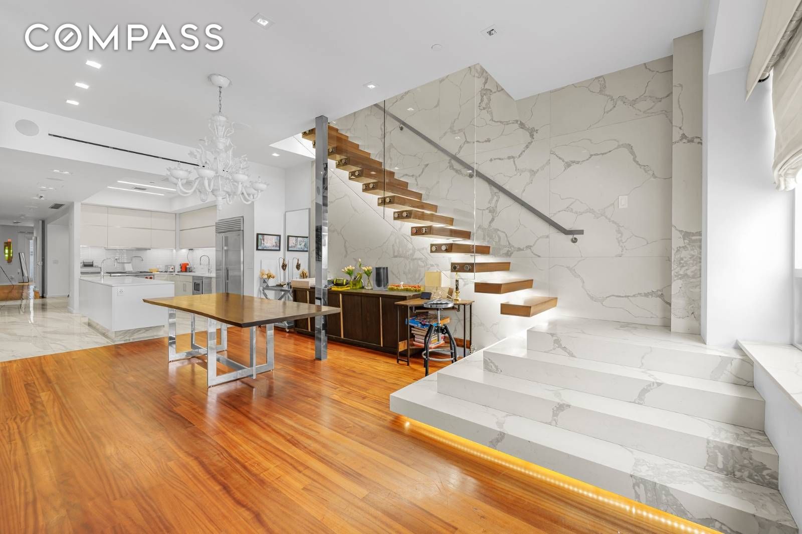 #1 photo, 124 E 13th Street, マンハッタン Greenwich Village , NY 10003