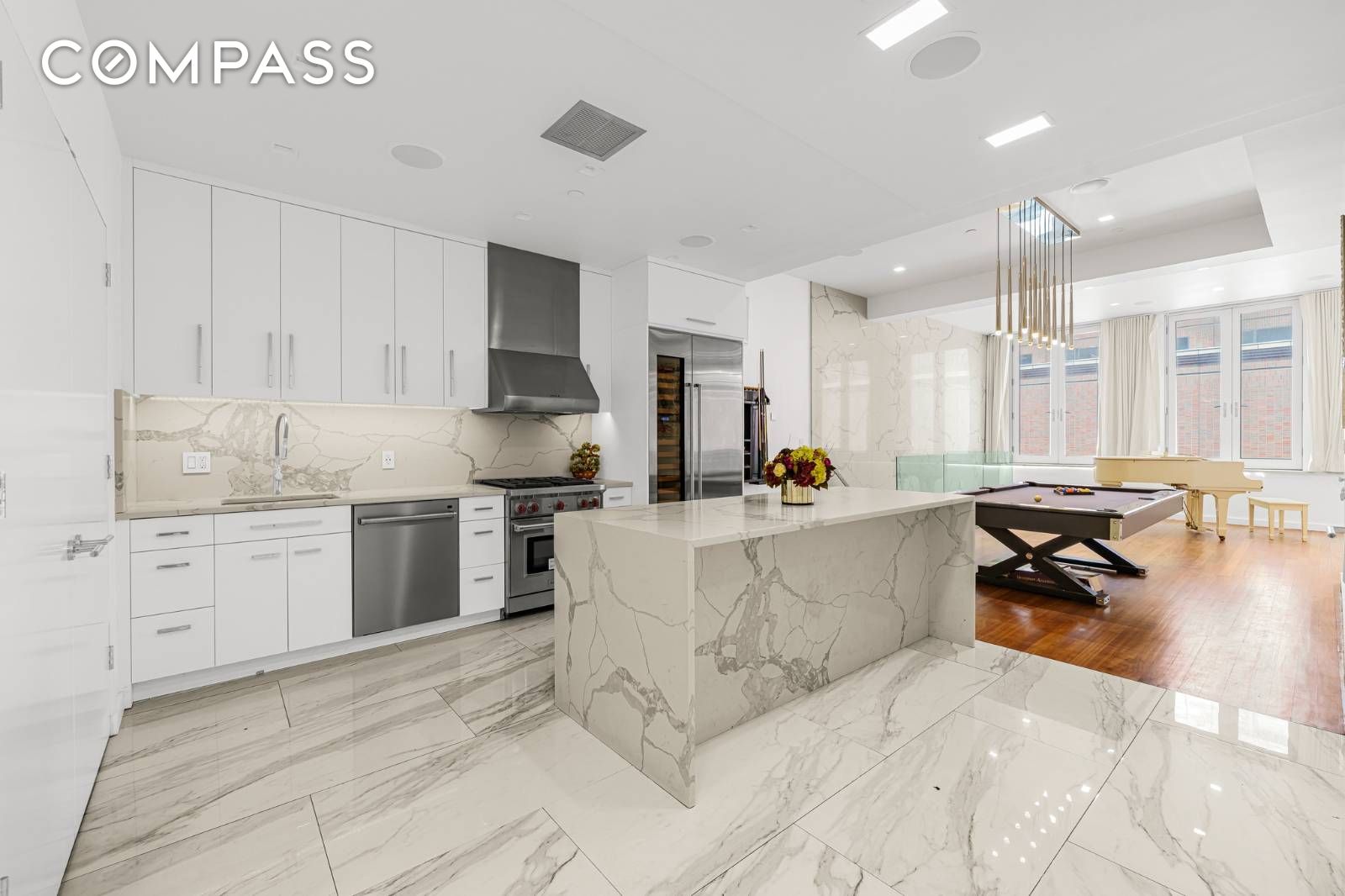 #8 photo, 124 E 13th Street, マンハッタン Greenwich Village , NY 10003