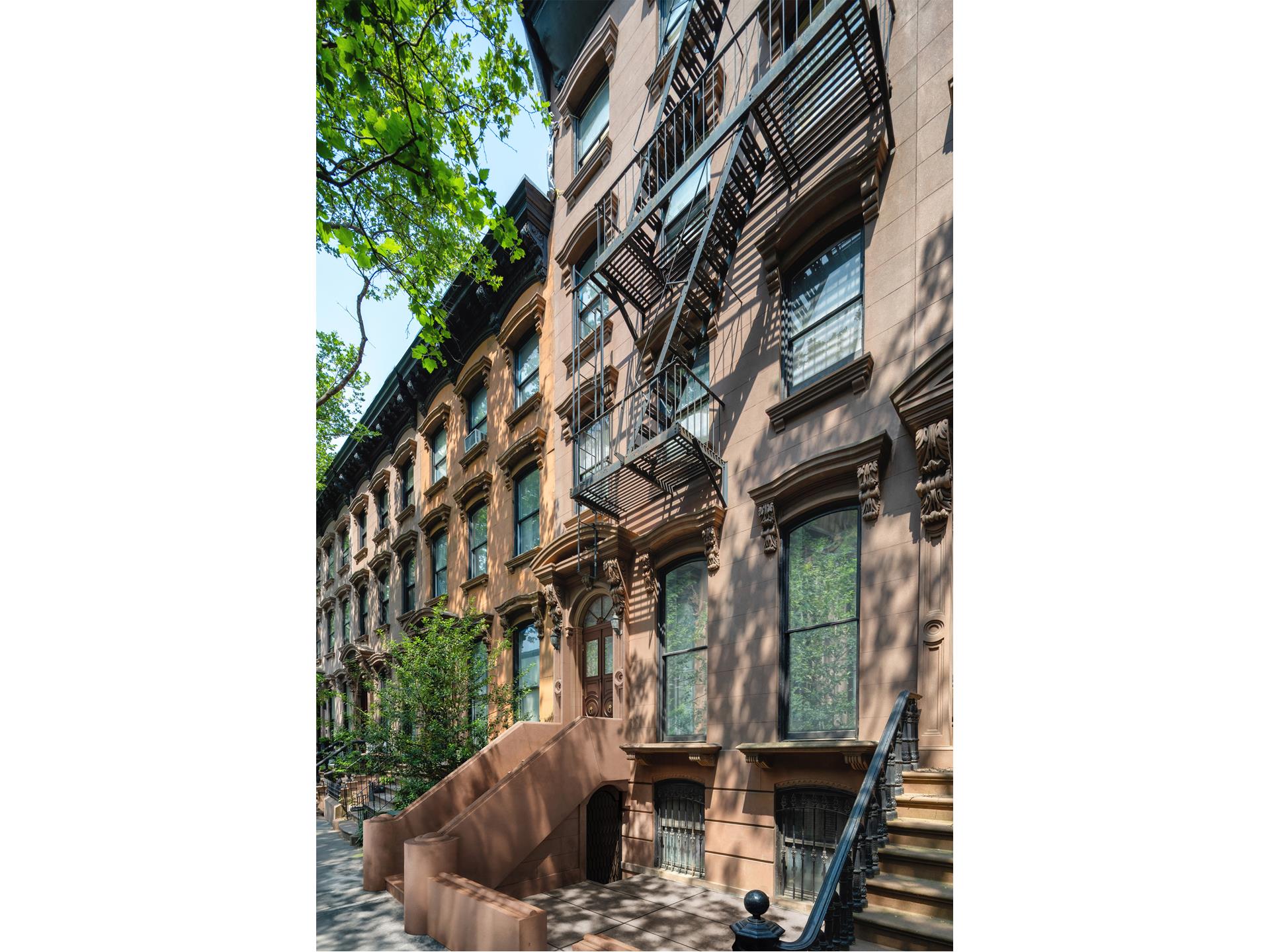 #1 photo, 39 S PORTLAND Avenue, 格林堡 Fort Greene , NY 11217