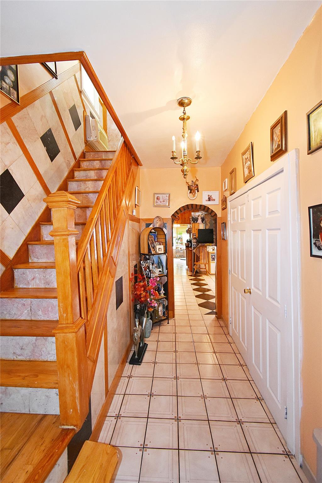 #2 photo, 517 Westchester Avenue, Mount Vernon , NY 10552