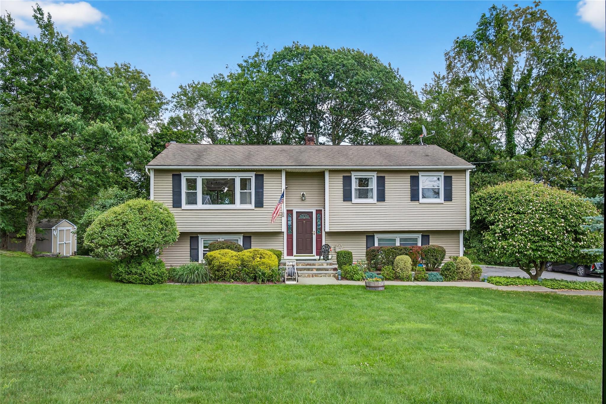 #1 photo, 15 Richard Road, Mahopac , NY 10541