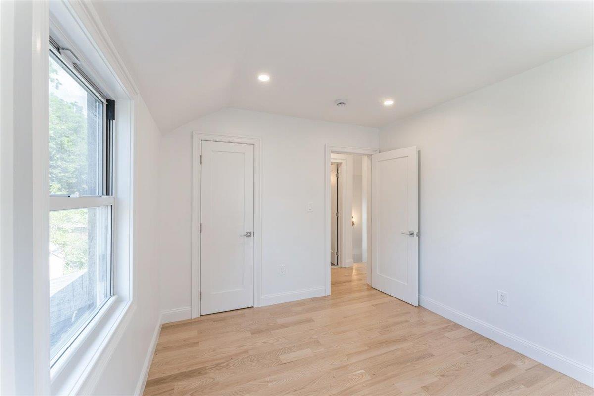 #16 photo, 13720 173rd Street, Jamaica , NY 11434