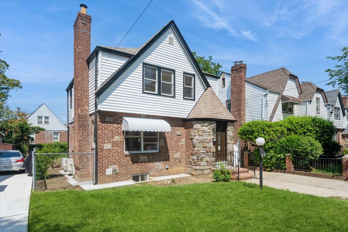 #2 photo, 13720 173rd Street, Jamaica , NY 11434