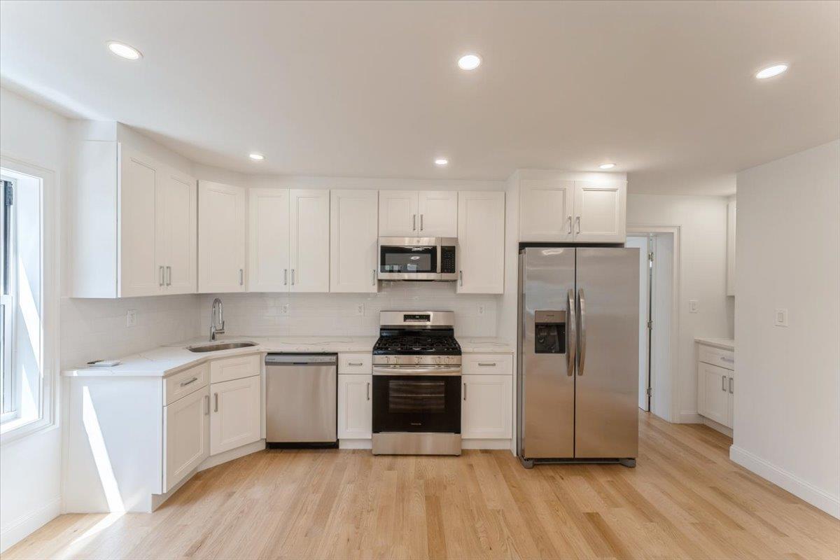 #8 photo, 13720 173rd Street, Jamaica , NY 11434