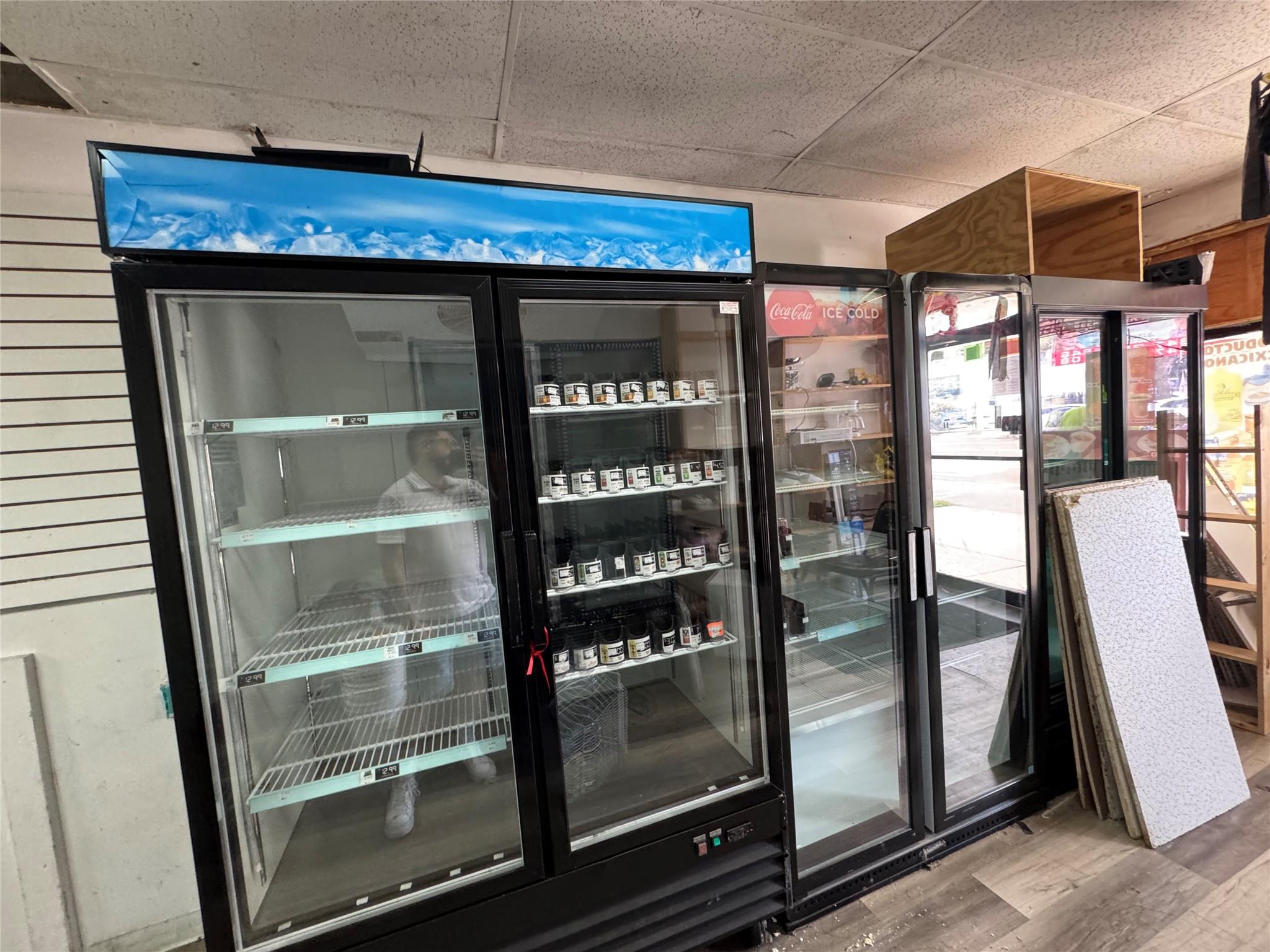 #4 photo, 95-15 Northern Boulevard, クイーンズ区 Corona , NY 11368