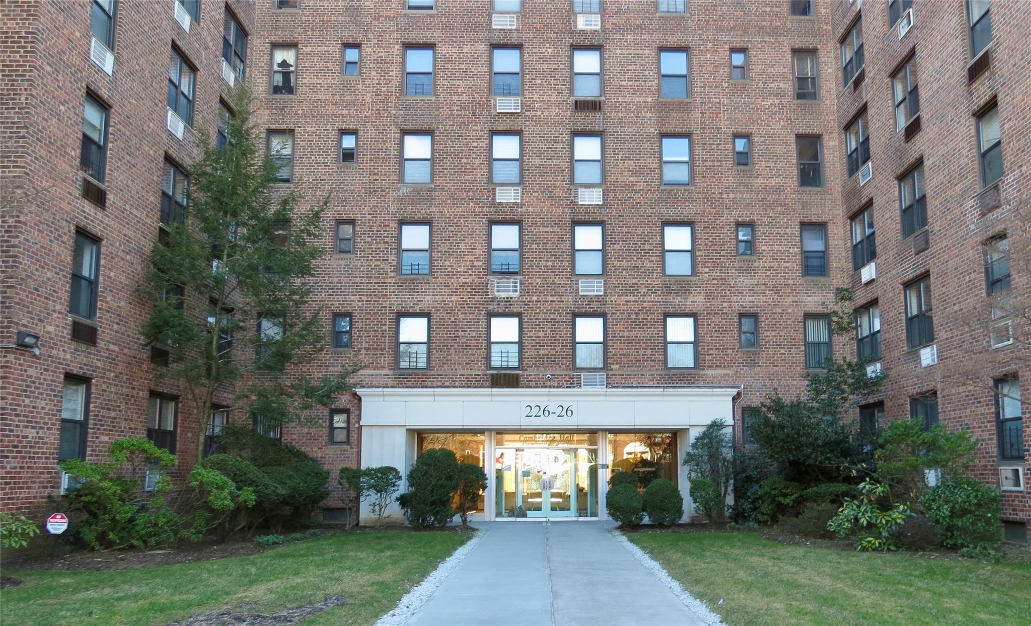 #1 photo, 226-26 Union Turnpike, Bayside , NY 11364