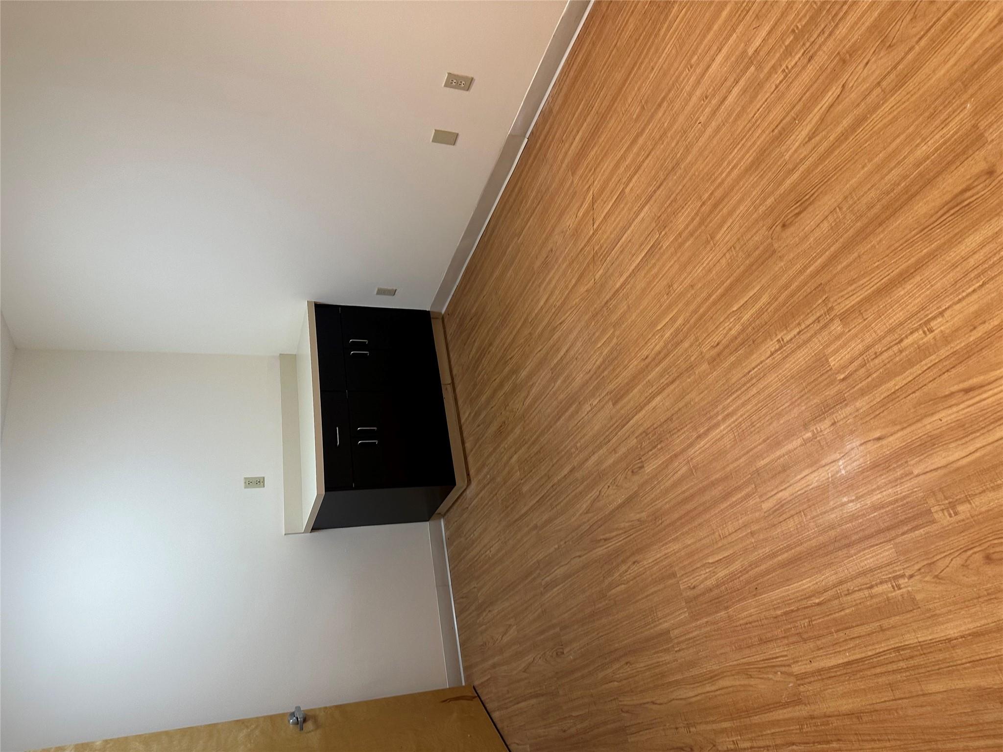 #13 photo, 7 Pinewoods Road, Hyde Park , NY 12538