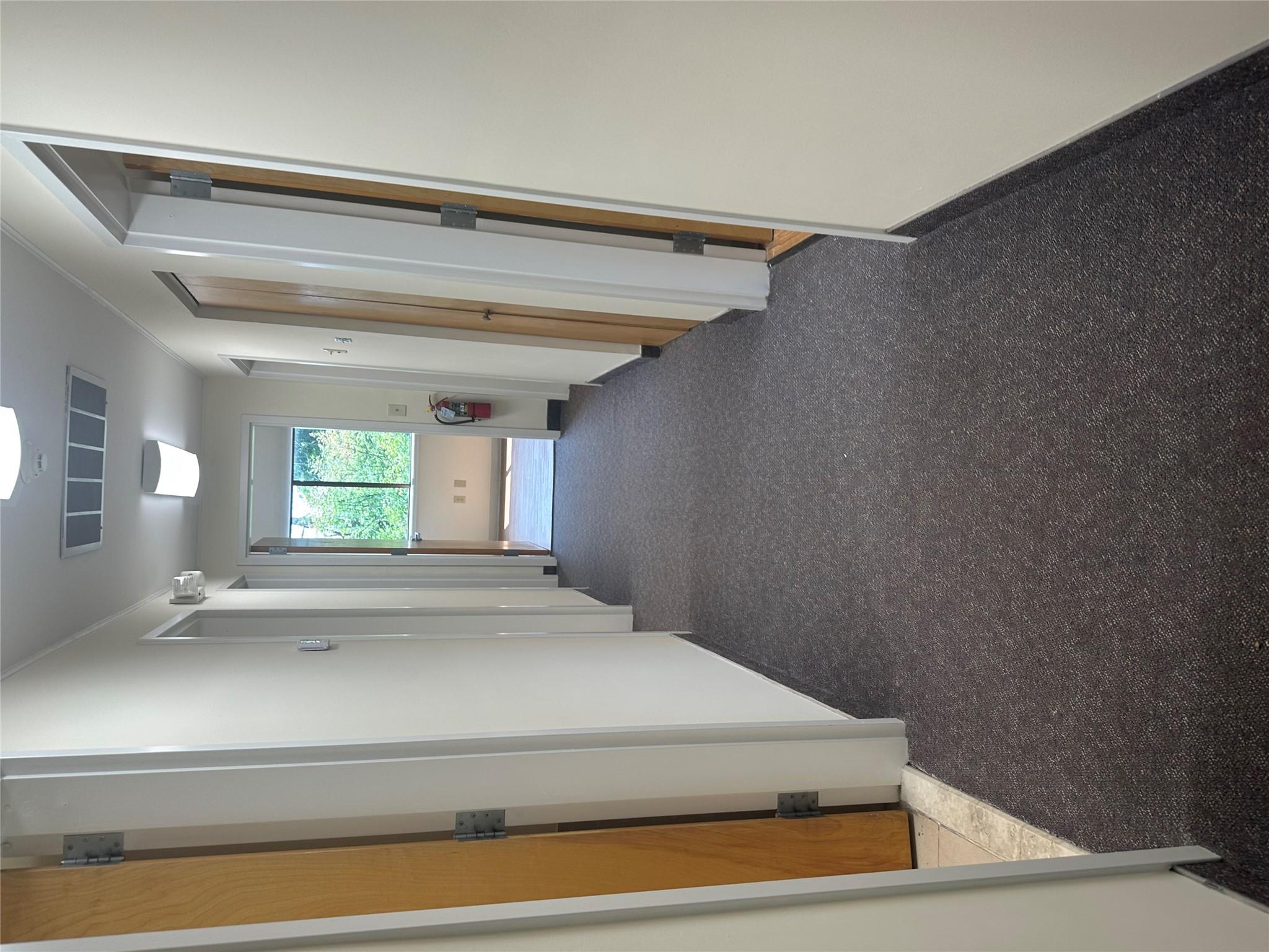 #5 photo, 7 Pinewoods Road, Hyde Park , NY 12538