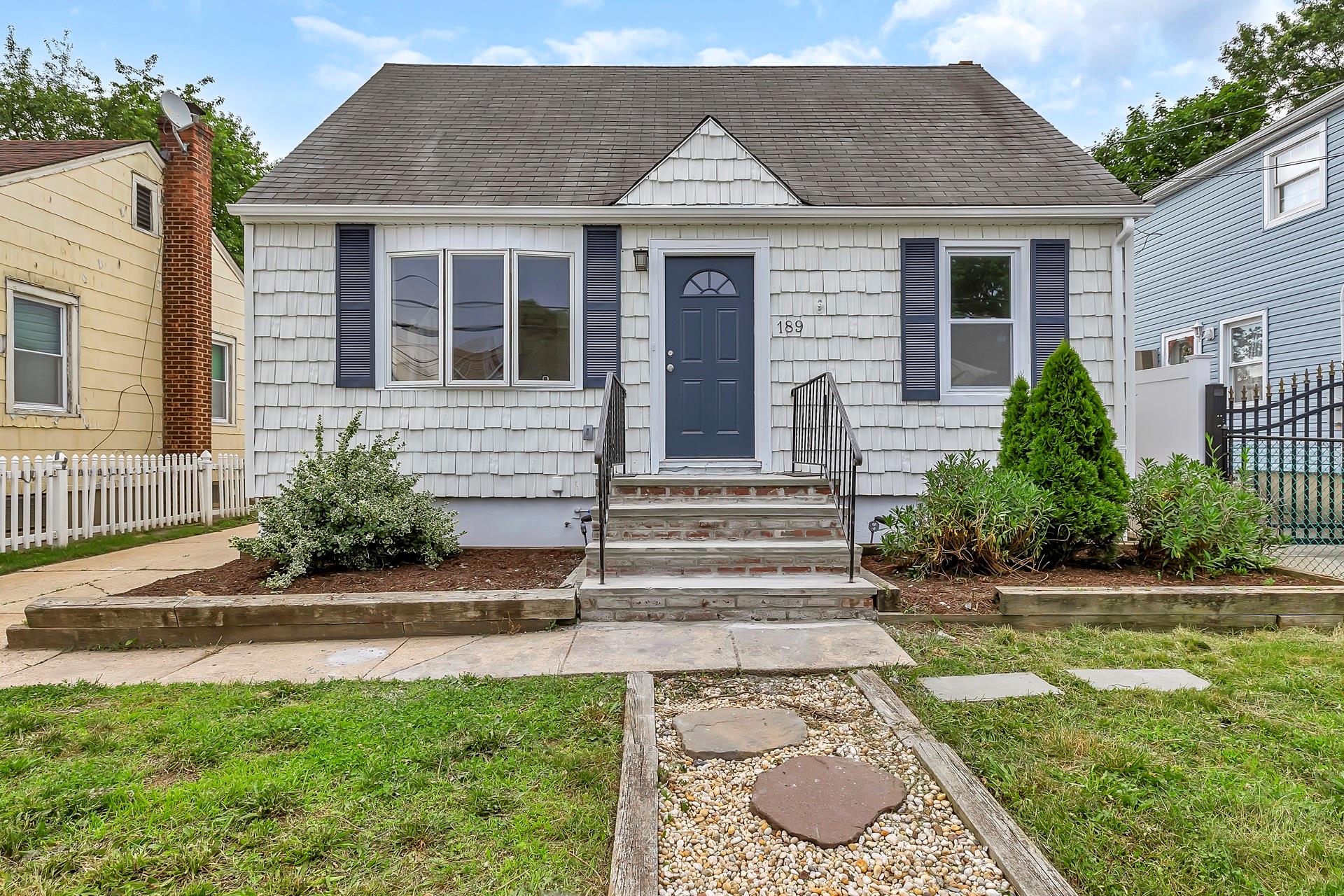 #1 photo, 189 Jacob Street, 長島 Elmont , NY 11003