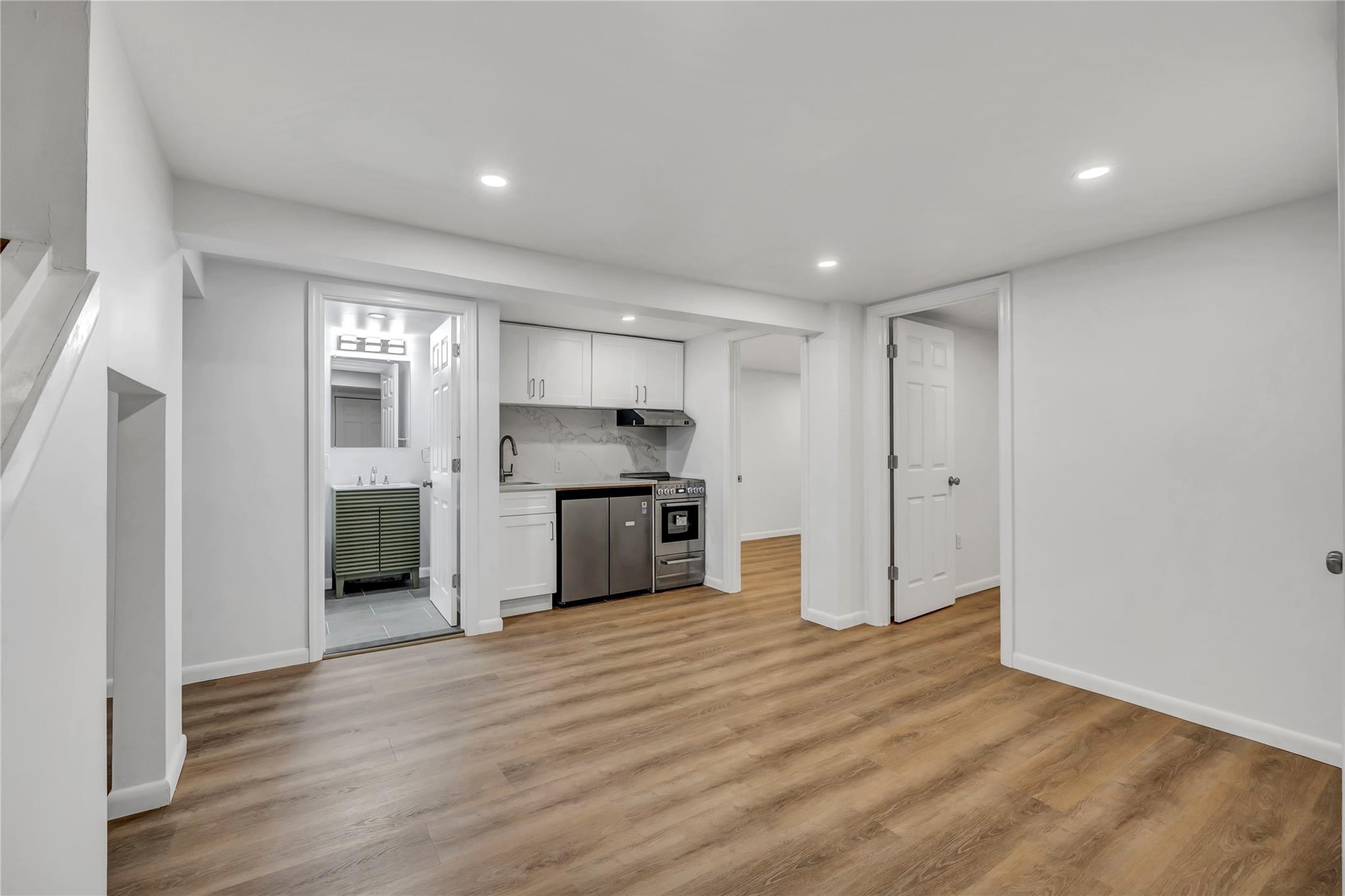 #16 photo, 189 Jacob Street, 長島 Elmont , NY 11003