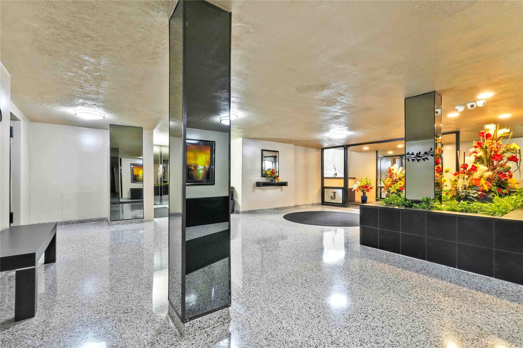 #15 photo, 29-49 137 Street, クイーンズ区 Flushing , NY 11354