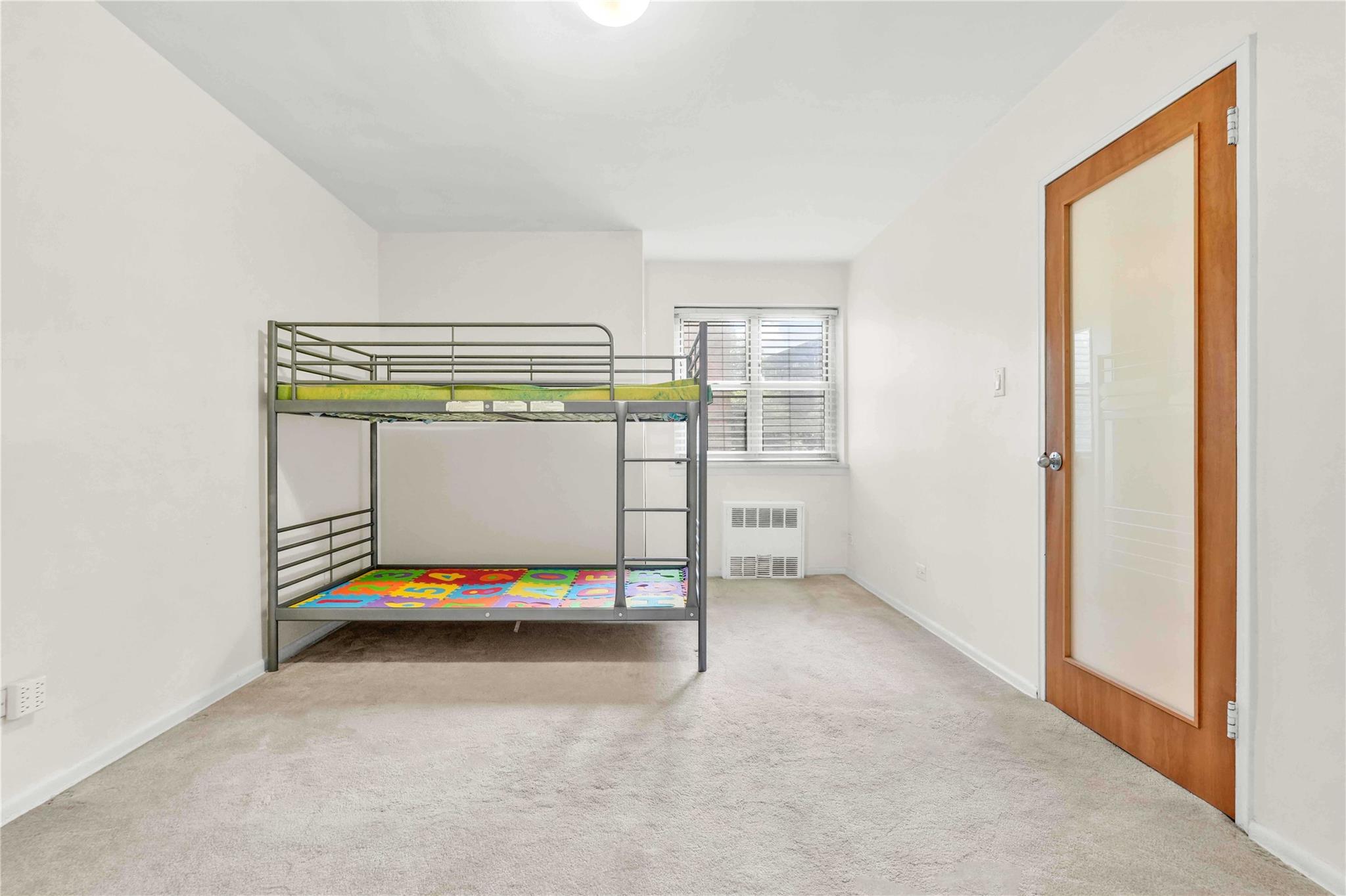 #7 photo, 29-49 137 Street, クイーンズ区 Flushing , NY 11354