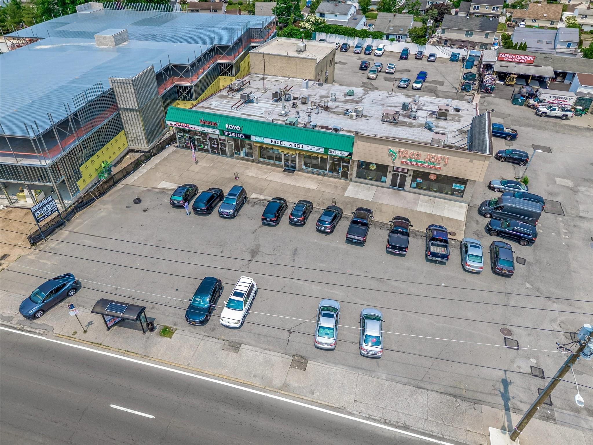 #1 photo, 3259 Hempstead Turnpike, ナッソー郡 Levittown , NY 11756