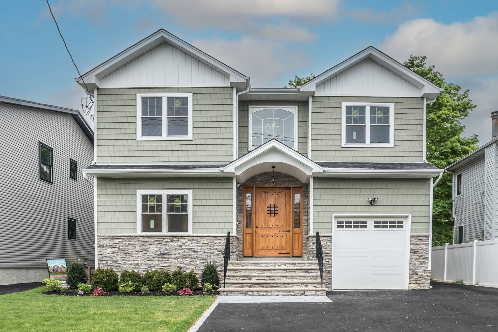#1 photo, Meadowbrook Rd, Merrick , NY 11566