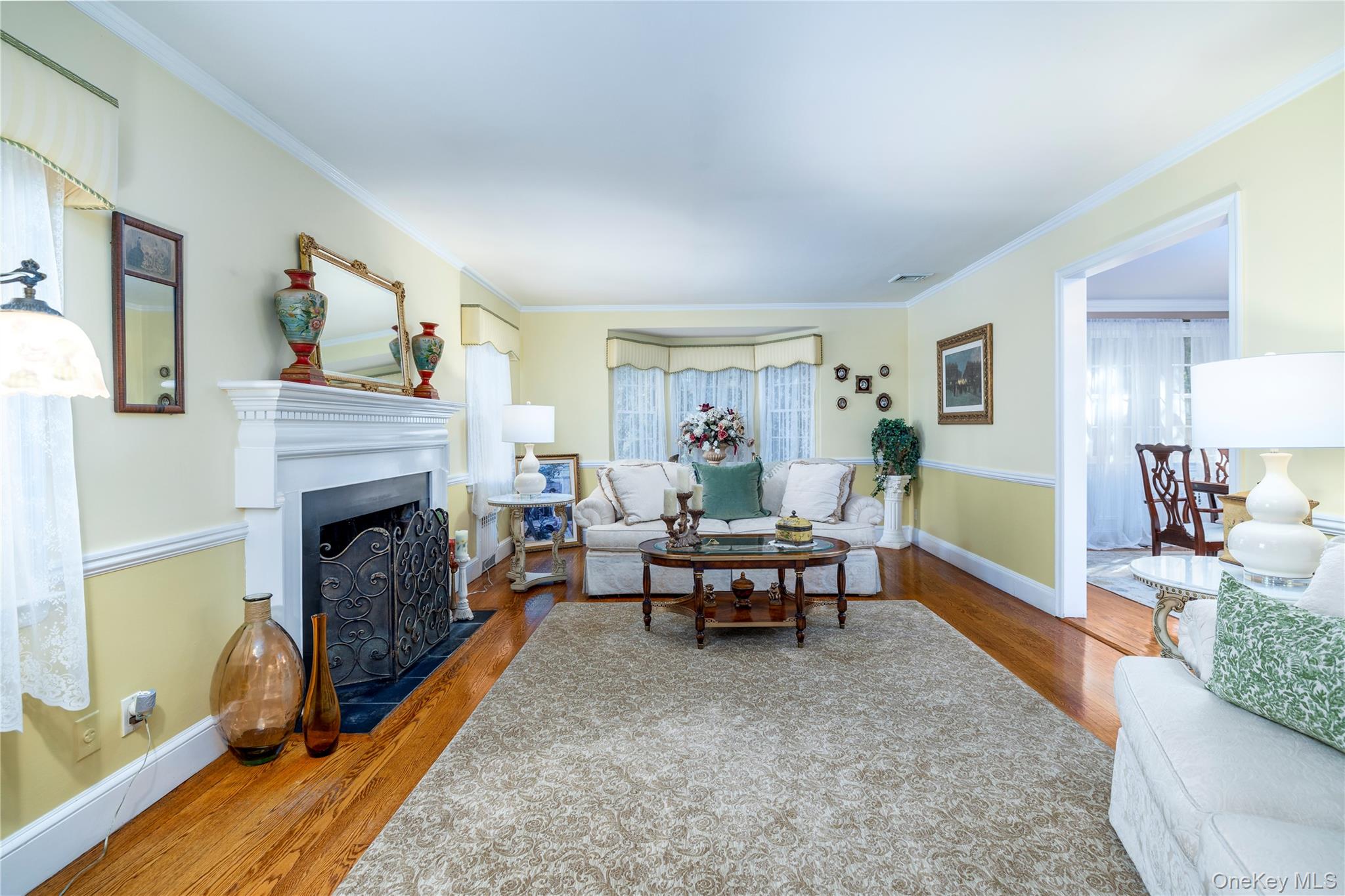 #4 photo, 42 Roxen Road, ナッソー郡 Rockville Centre , NY 11570