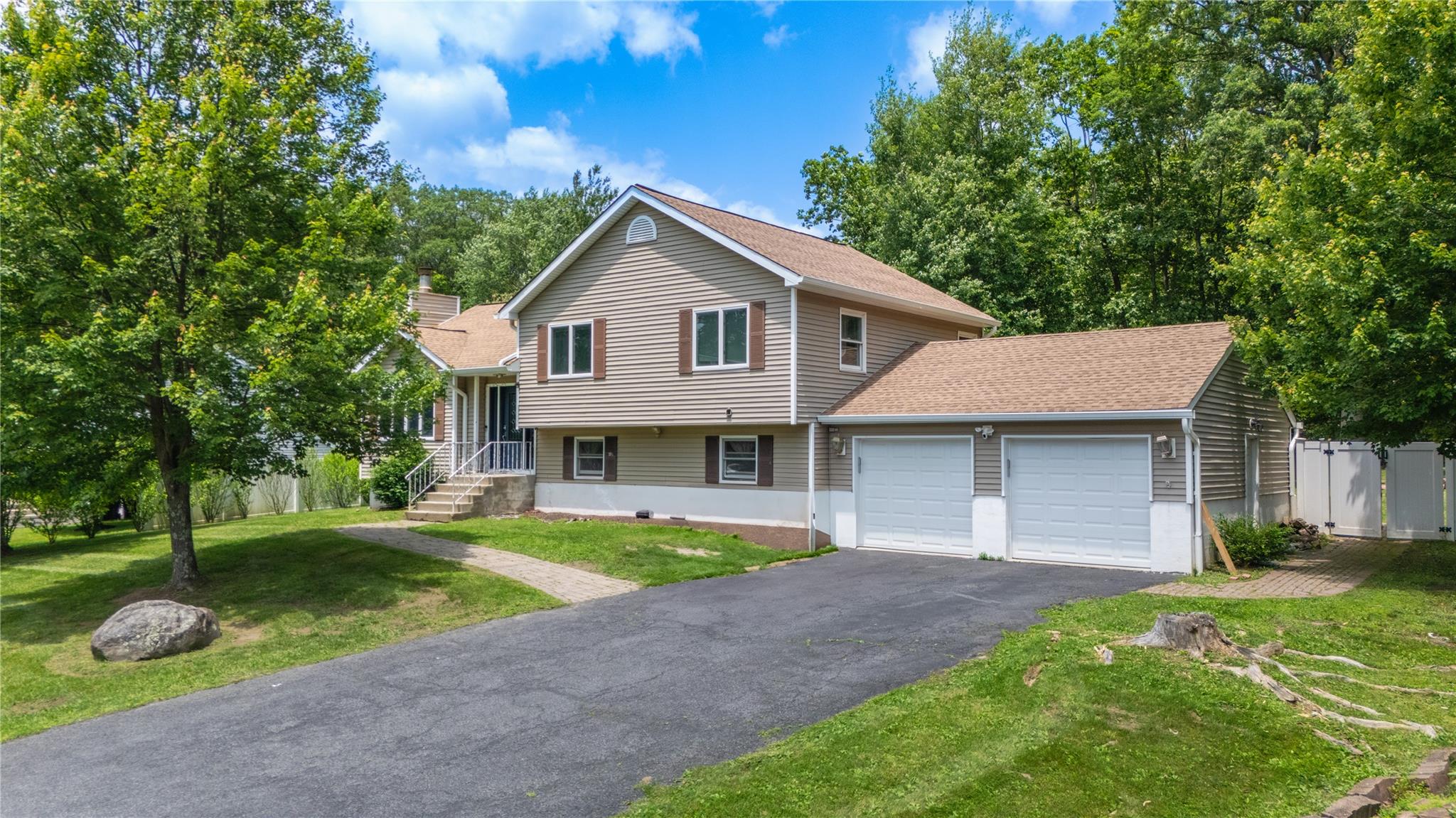 #1 photo, 55 Saratoga Road, 紐約州 Newburgh , NY 12550