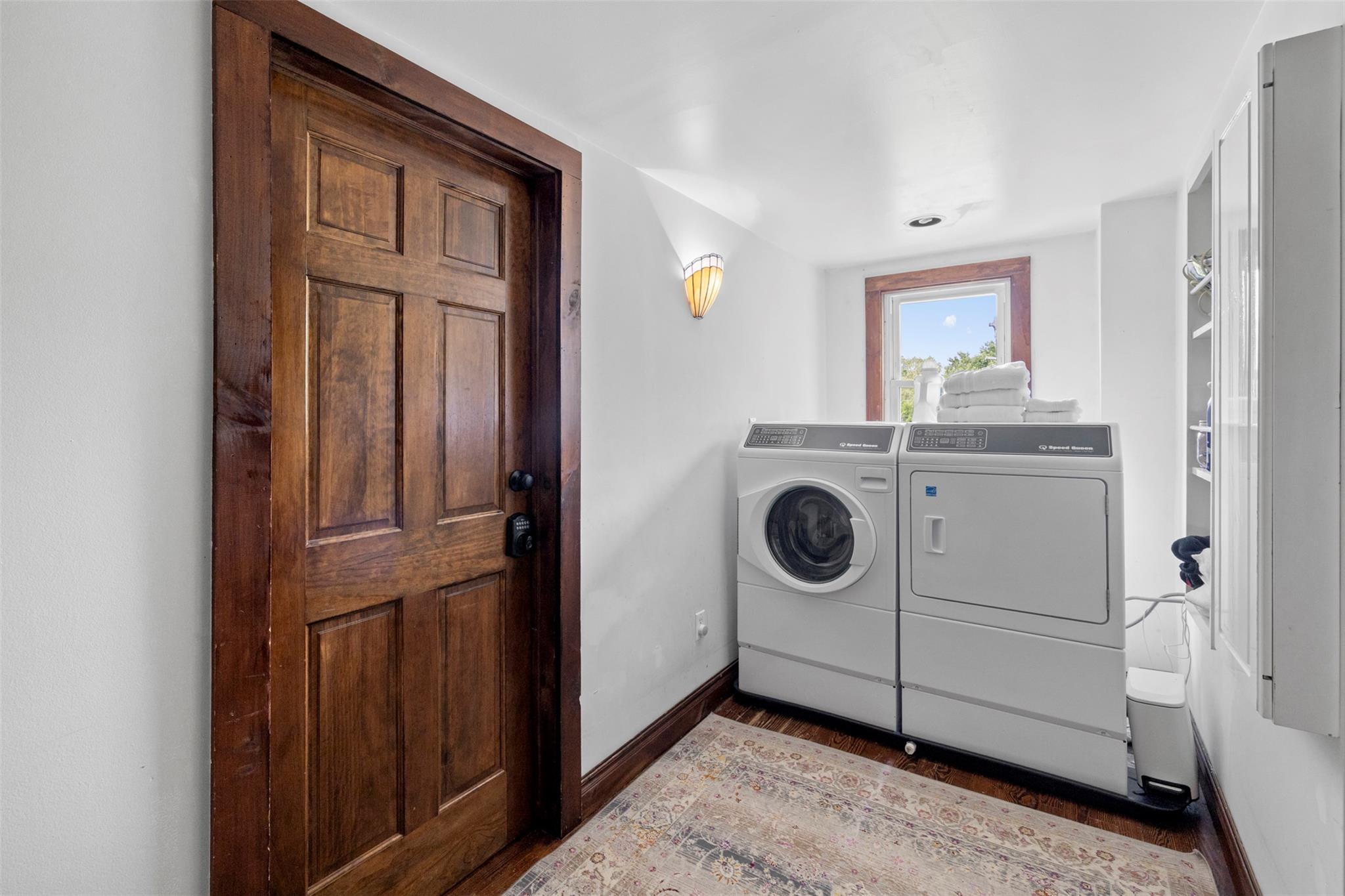 #20 photo, 346 Crescent Avenue, Highland , NY 12528