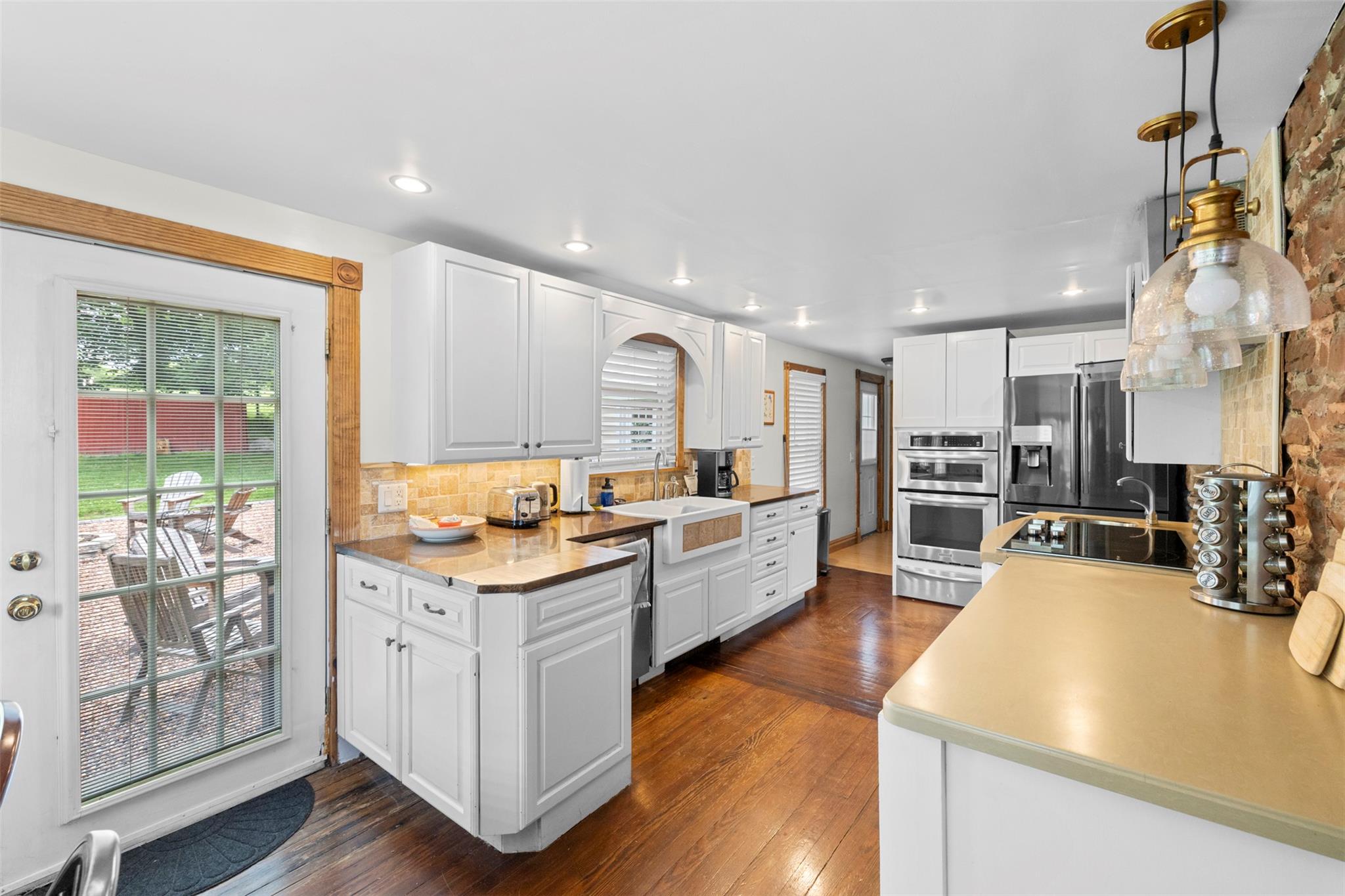 #8 photo, 346 Crescent Avenue, Highland , NY 12528