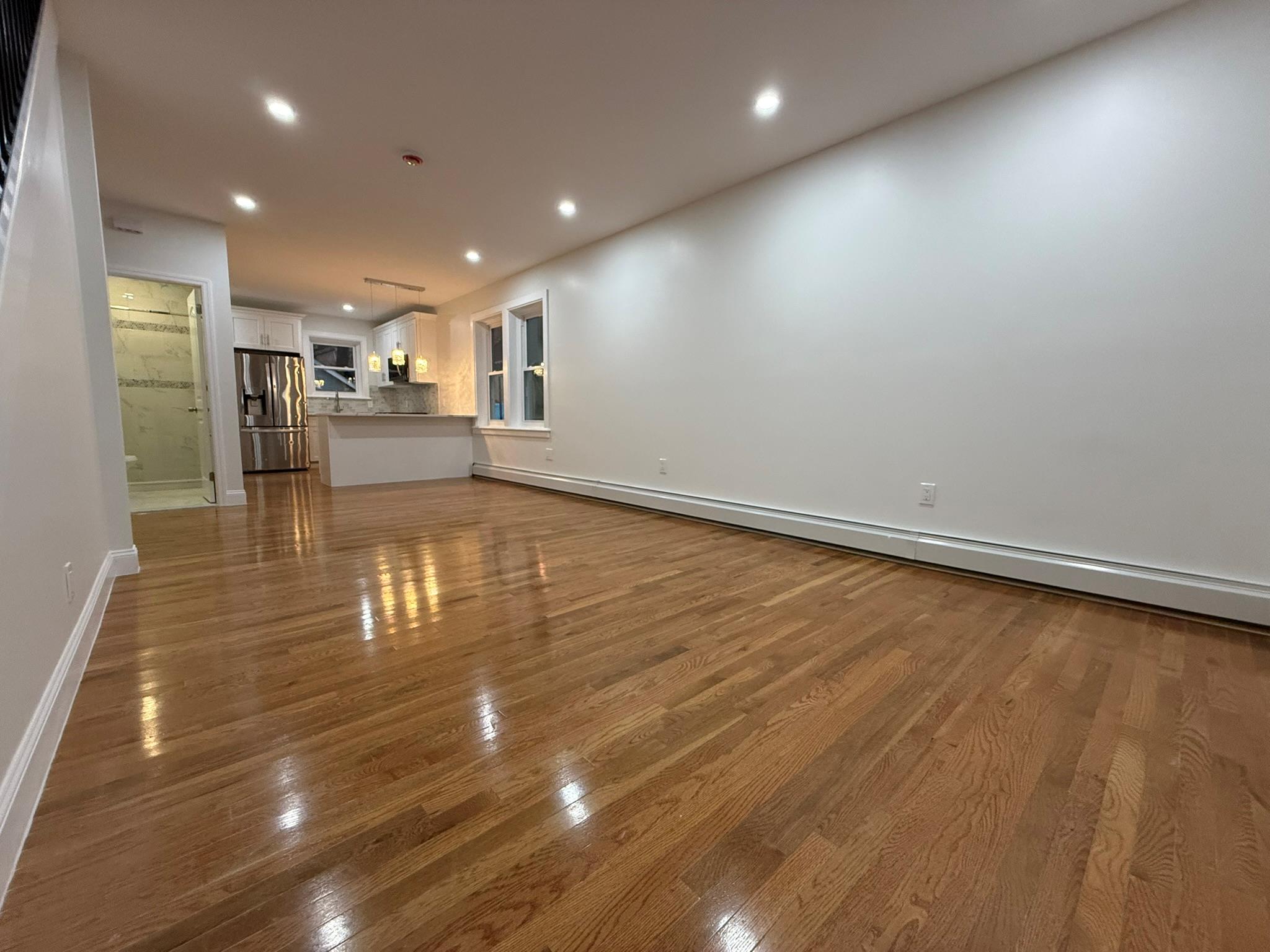 #1 photo, 4223 Boyd Avenue, 布朗士 Bronx , NY 10466