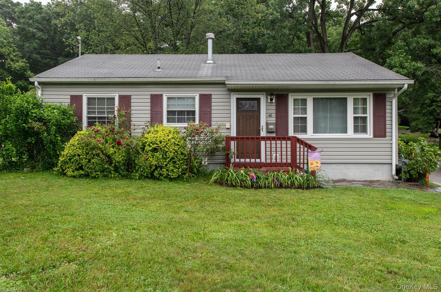 #1 photo, 46 Van Wyck Drive, 紐約州 Poughkeepsie , NY 12601