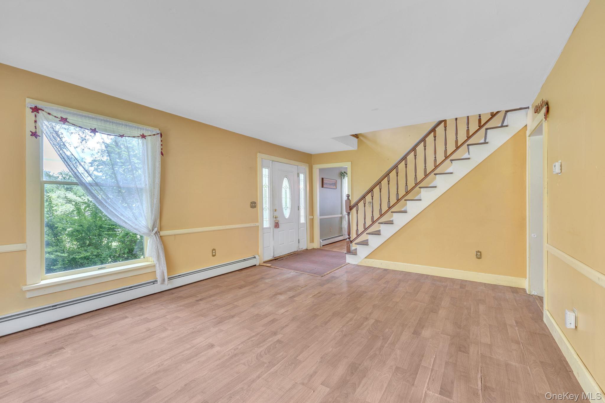 #11 photo, 2 Gerri Court, Wallkill , NY 12589