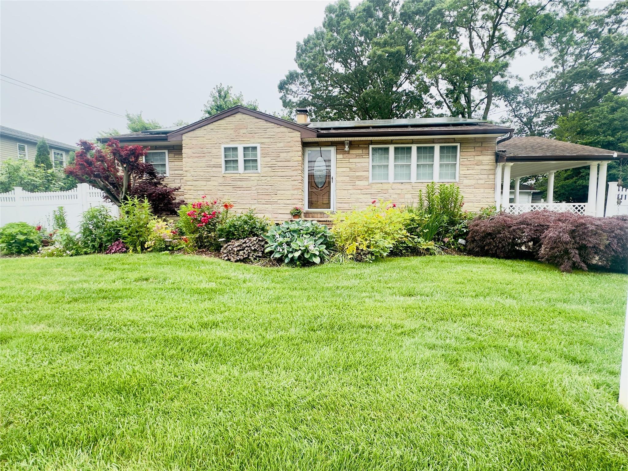 #1 photo, 51 Sammis Avenue, Deer Park , NY 11729
