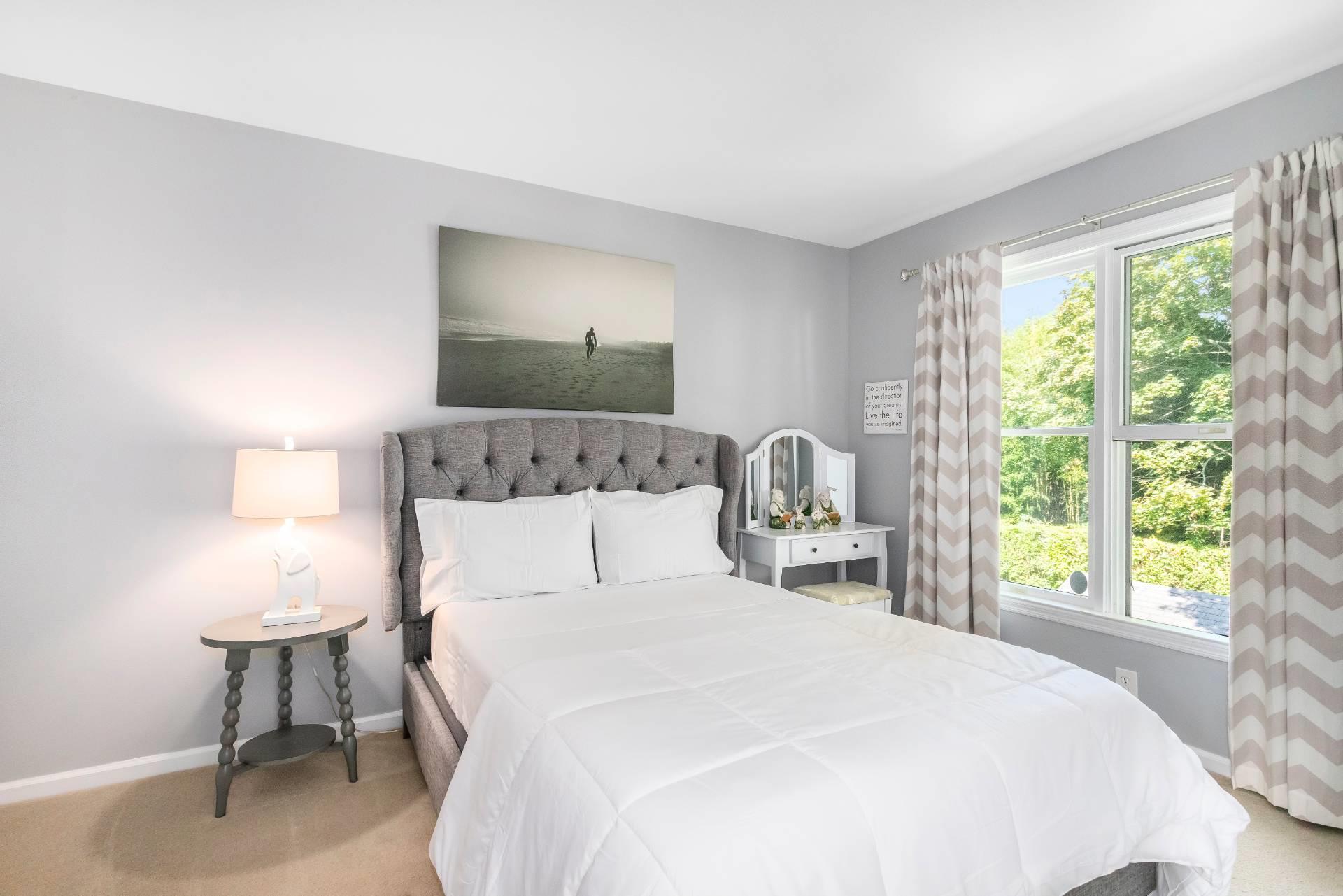 #15 photo, 91 Howell Street, Southampton , NY 11968