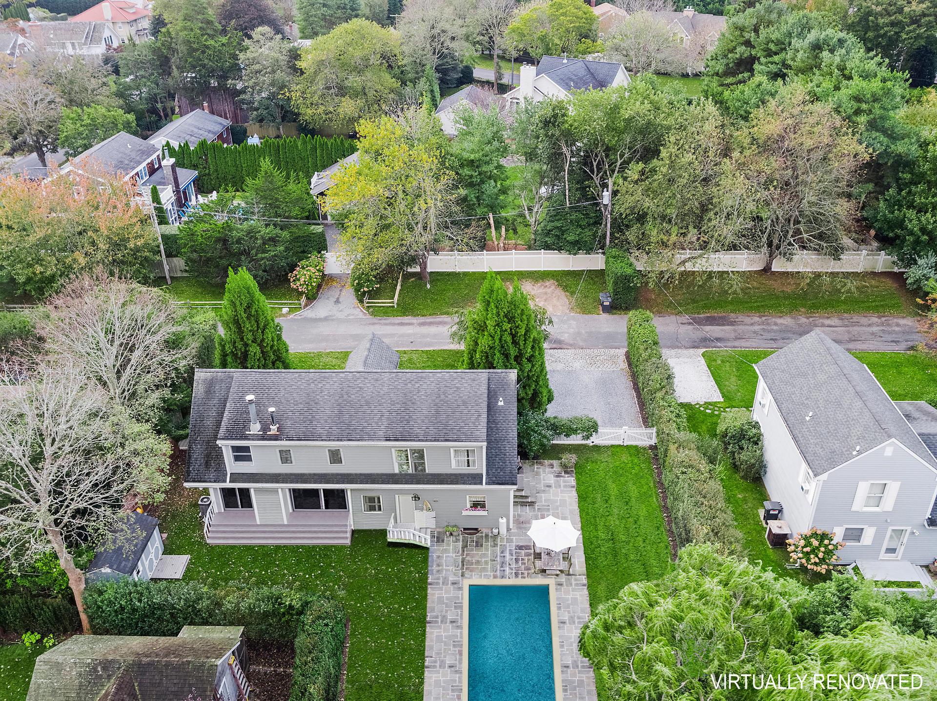 #17 photo, 91 Howell Street, Southampton , NY 11968