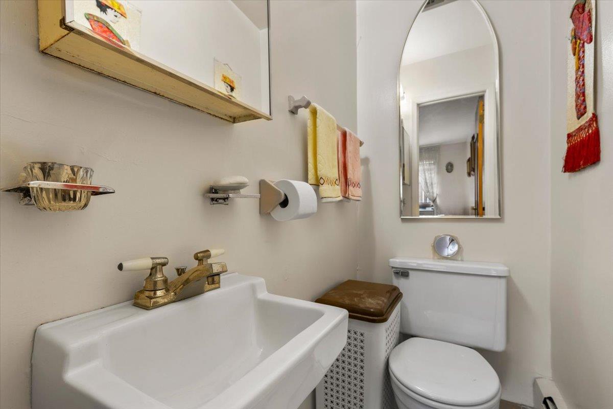 #14 photo, 7429 Calamus Avenue, クイーンズ区 Flushing , NY 11373