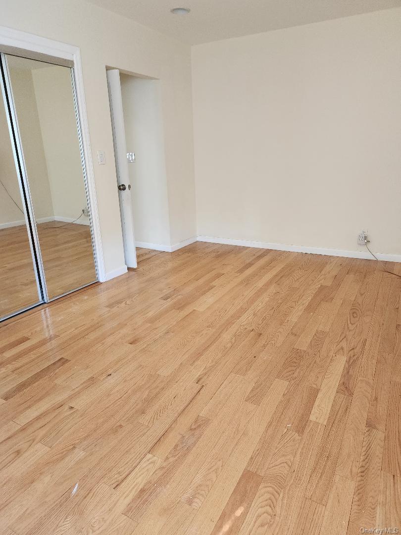 #10 photo, 211-52 46 Rd, 皇后區 貝塞 Bayside , NY 11361