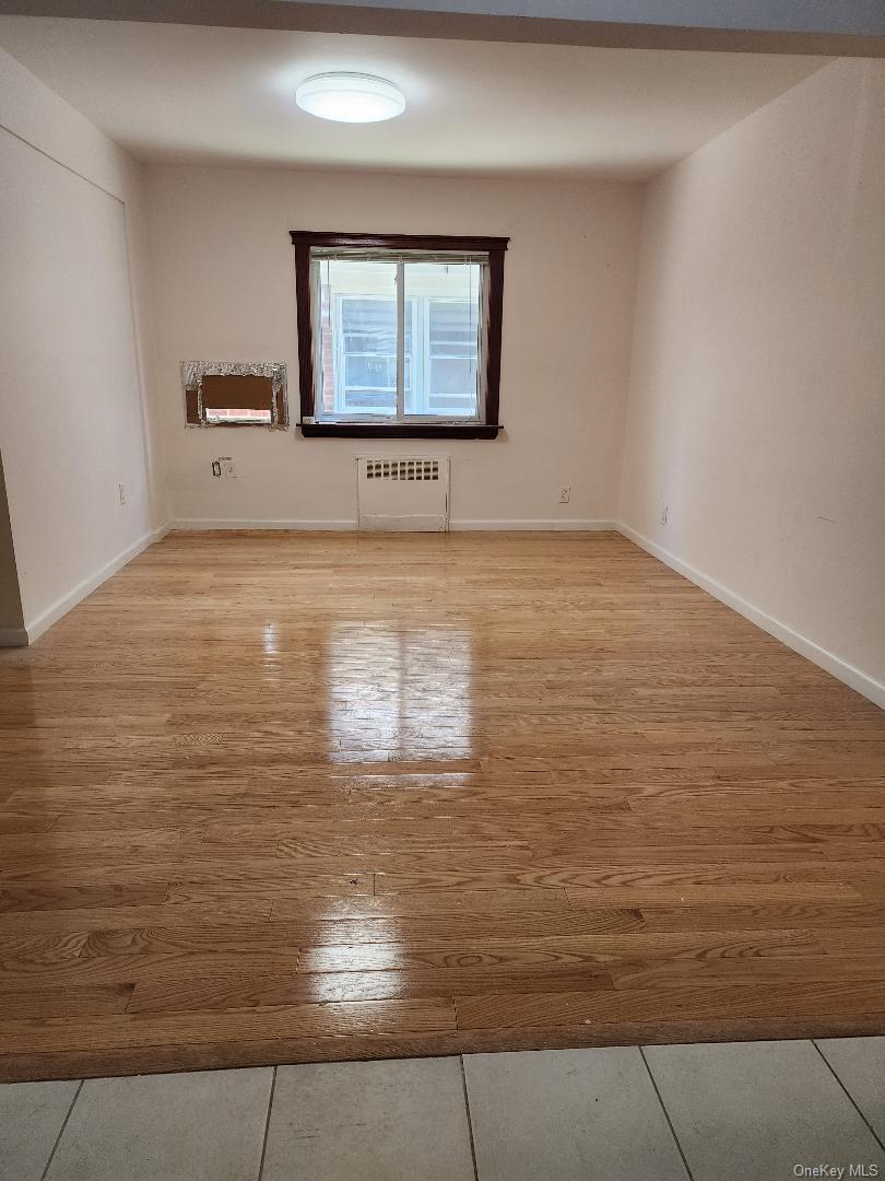 #2 photo, 211-52 46 Rd, 皇后區 貝塞 Bayside , NY 11361