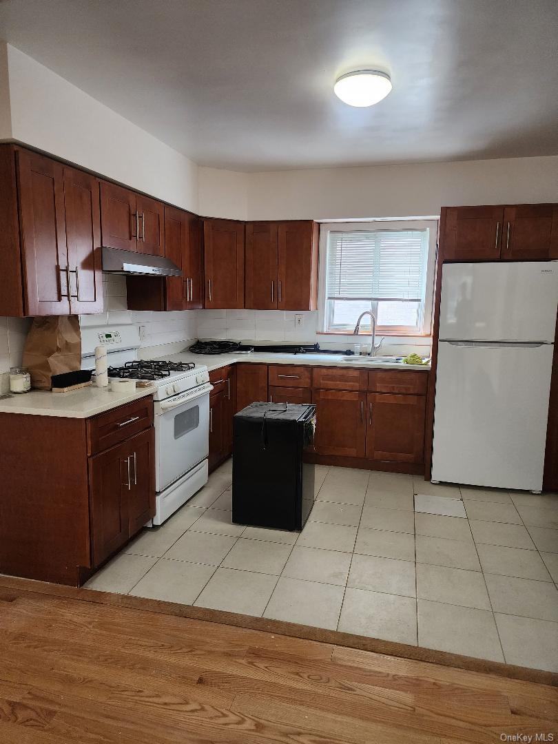 #6 photo, 211-52 46 Rd, 皇后區 貝塞 Bayside , NY 11361