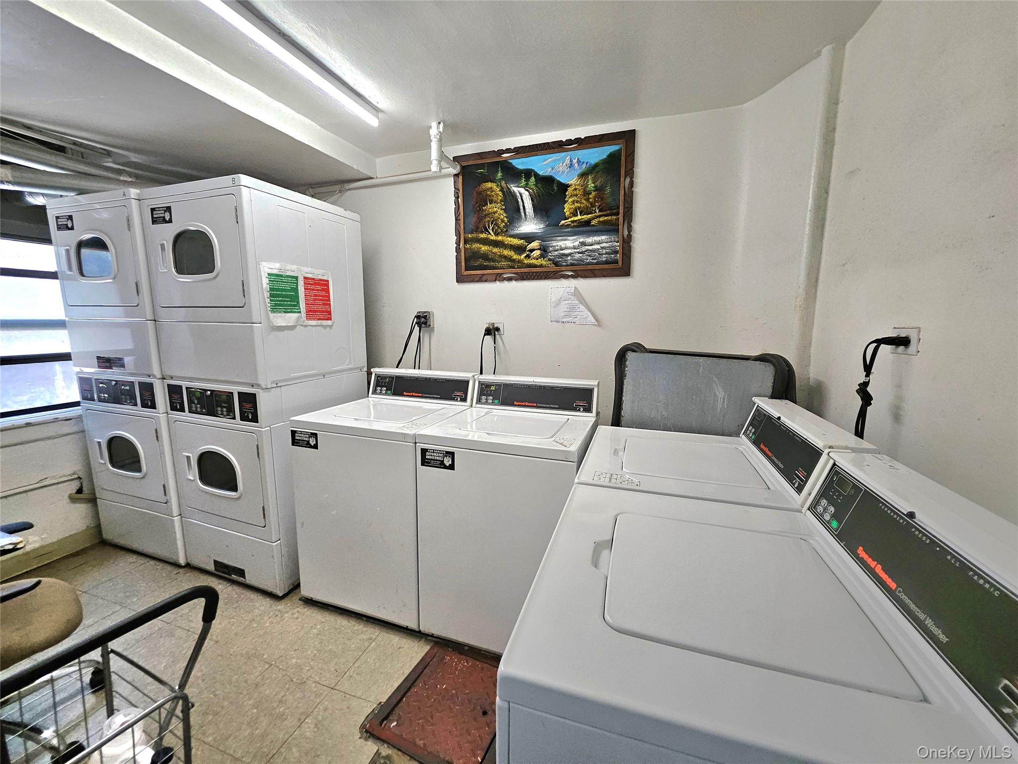 #13 photo, 87-70 173 Street, كوينز Jamaica , NY 11432