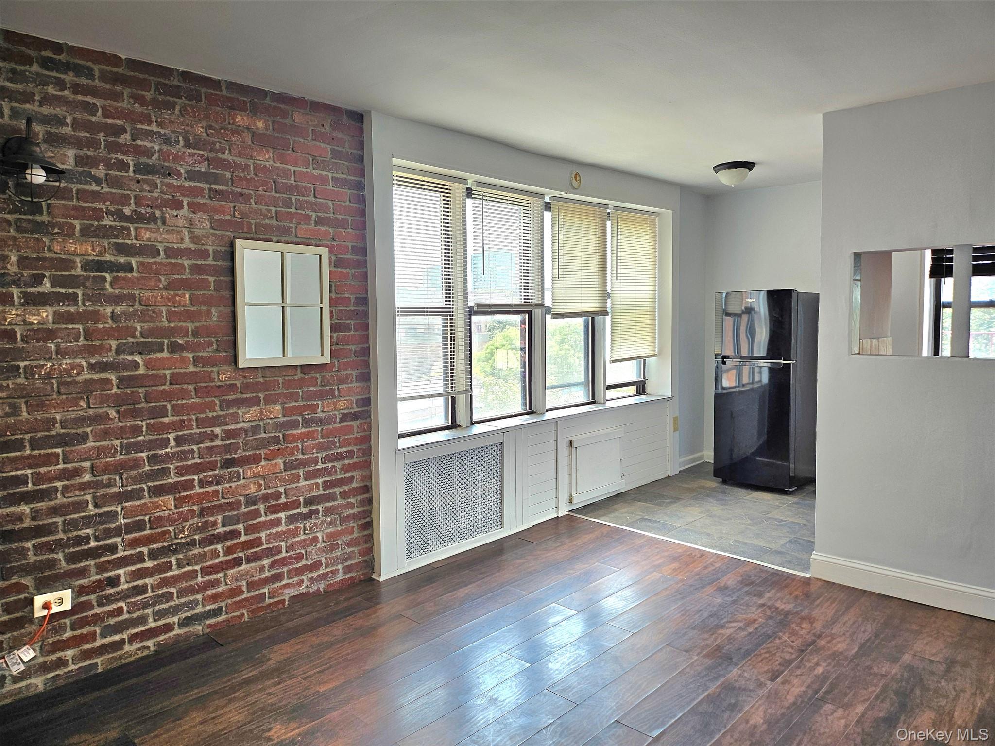 #8 photo, 87-70 173 Street, كوينز Jamaica , NY 11432