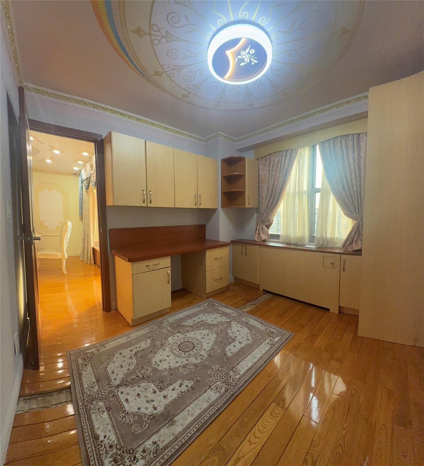 #16 photo, 61-20 Grand Central Parkway, クイーンズ区 Forest Hills , NY 11375