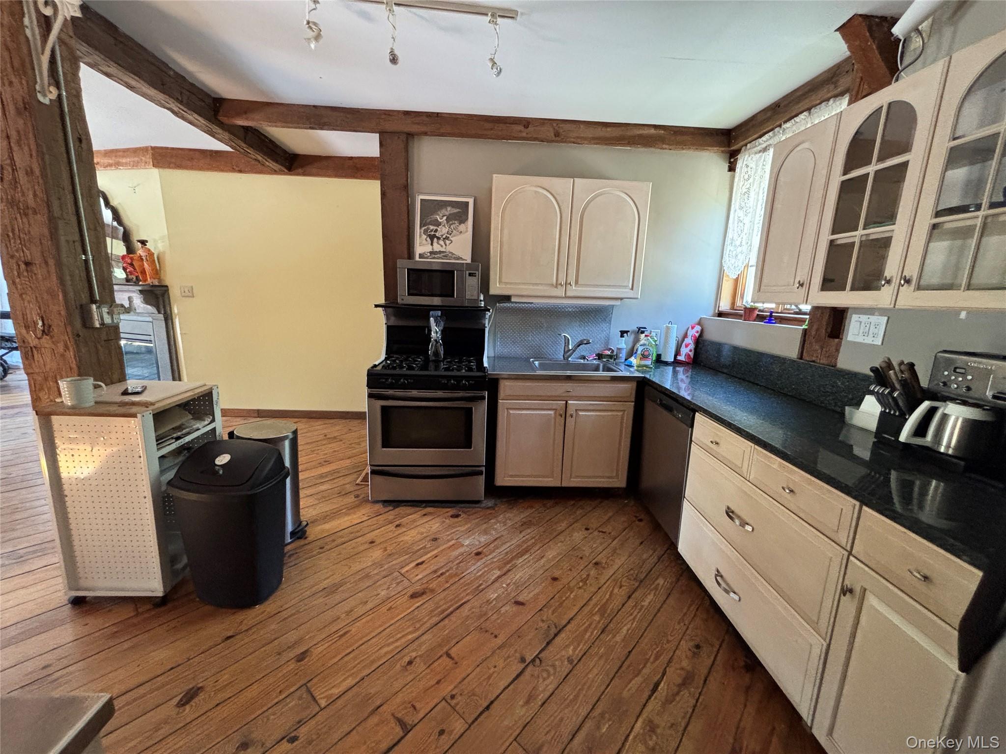 #10 photo, 6197 State Route 42, Woodbourne , NY 12733