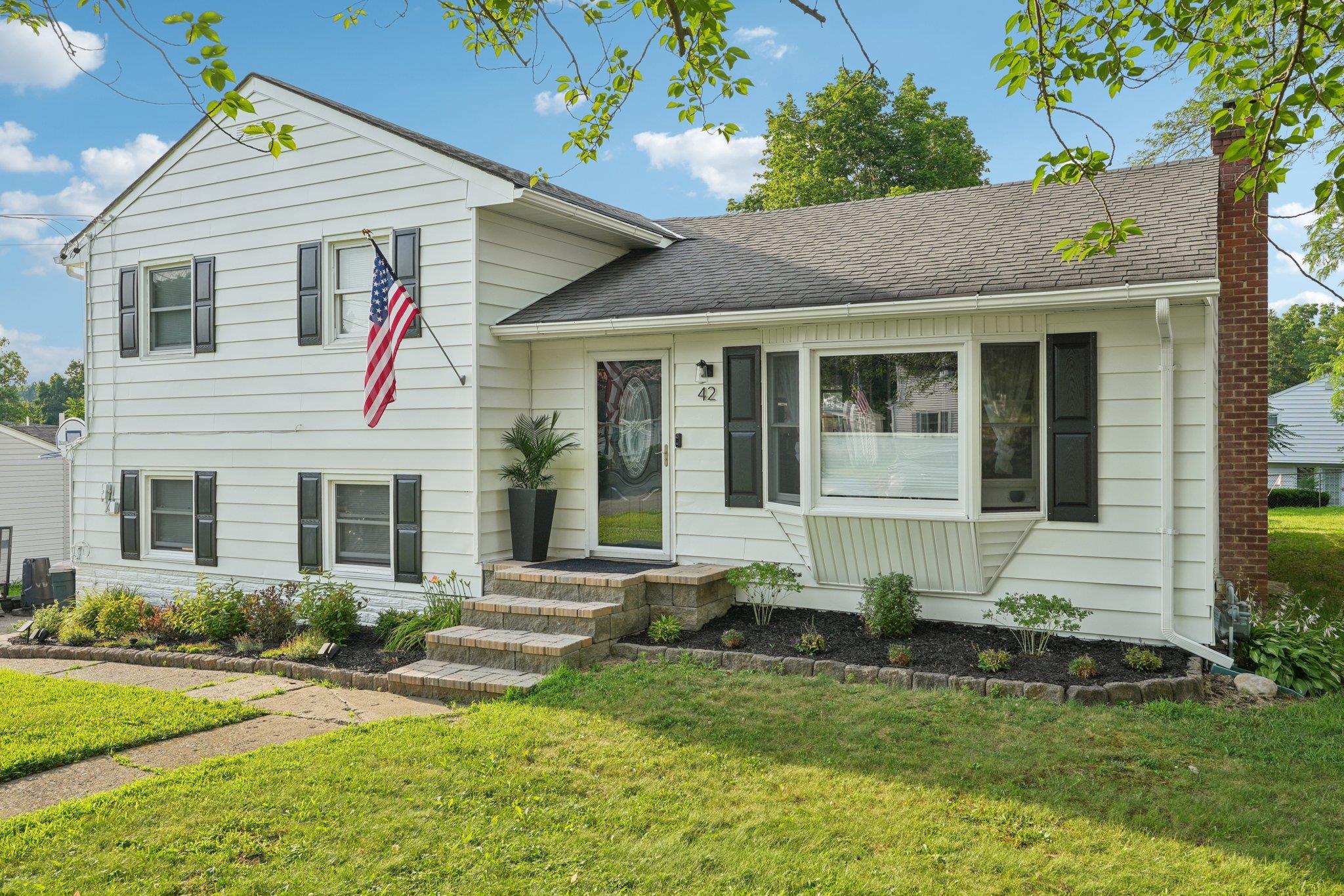 #1 photo, 42 Knox Drive, New Windsor , NY 12553