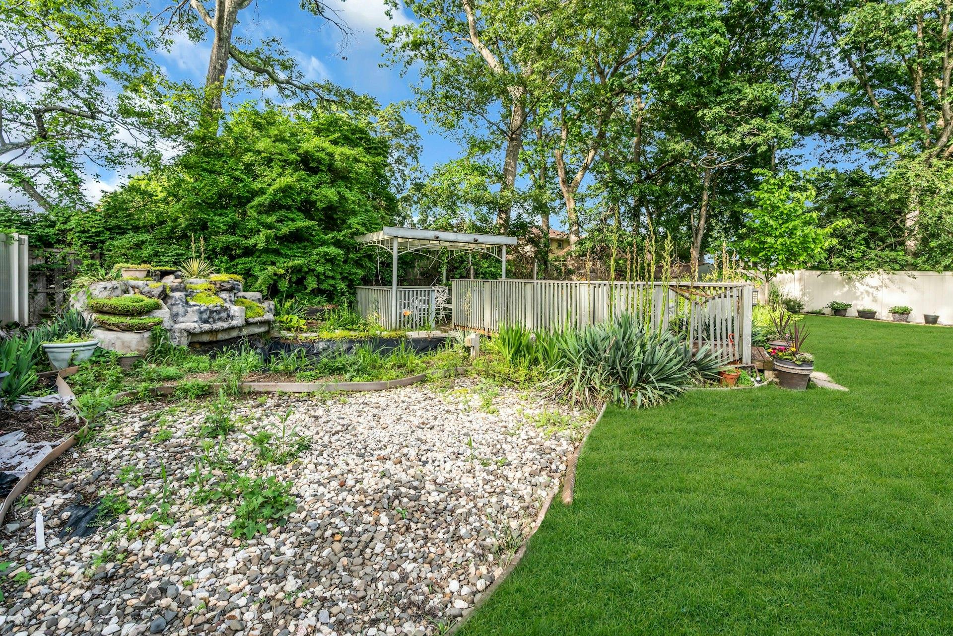 #11 photo, 85 Williams Avenue, 東長島 Amityville , NY 11701