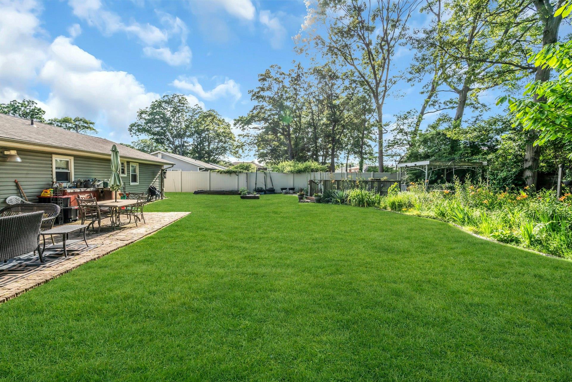 #9 photo, 85 Williams Avenue, 東長島 Amityville , NY 11701