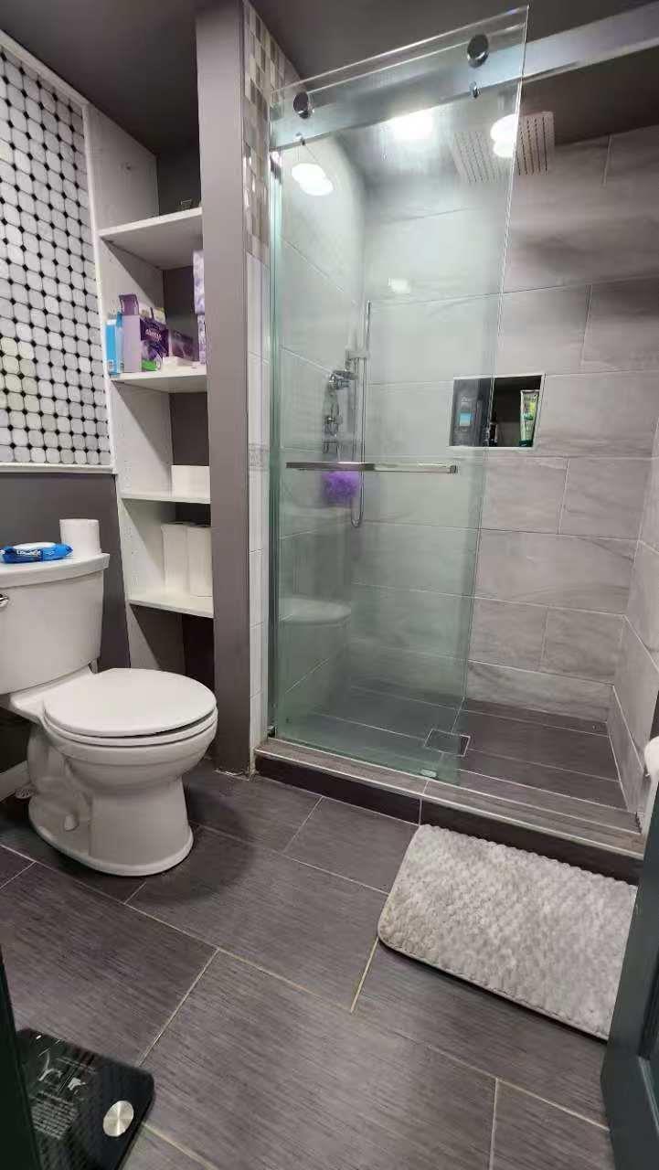 #12 photo, 9-24 College Point Boulevard, College Point , NY 11356