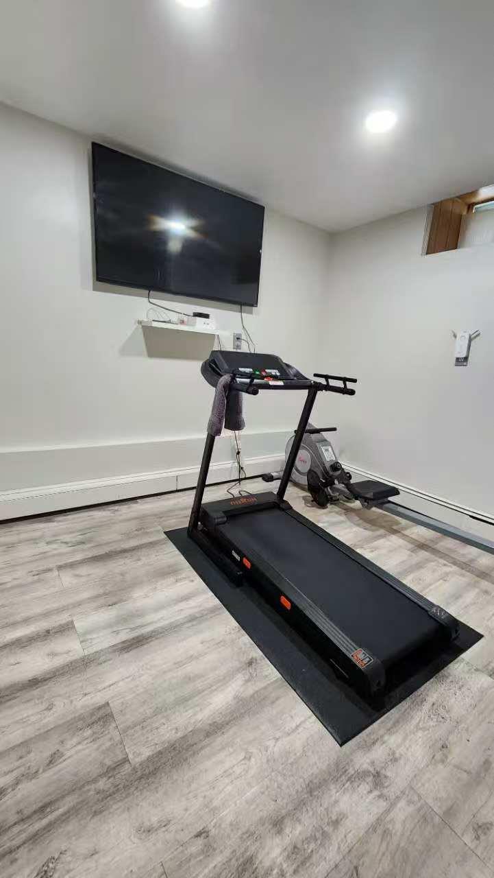 #13 photo, 9-24 College Point Boulevard, College Point , NY 11356