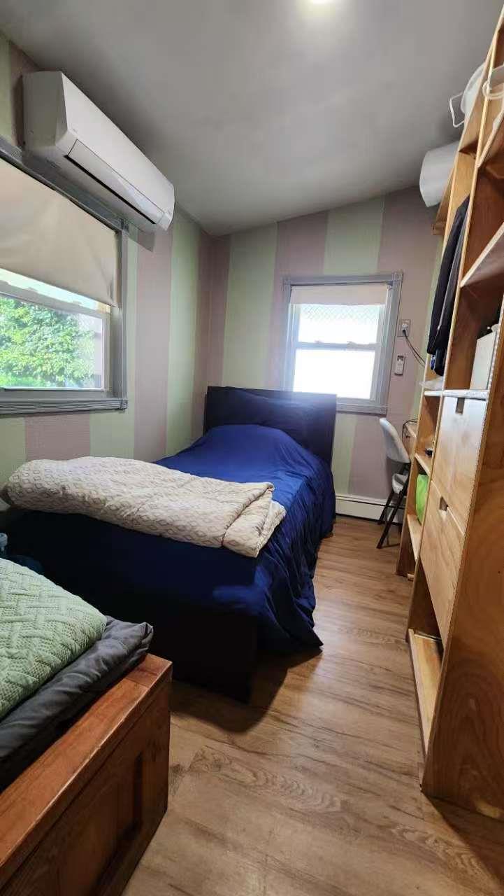 #9 photo, 9-24 College Point Boulevard, College Point , NY 11356