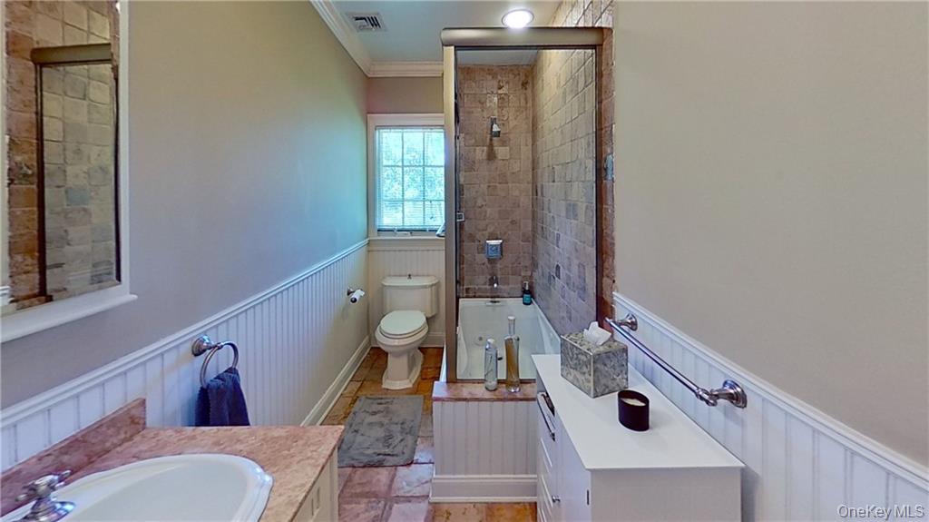 #7 photo, 53 Upland Street, Port Chester , NY 10573