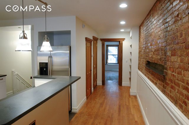 #14 photo, 347 W 121st Street, مانهاتن Harlem , NY 10027