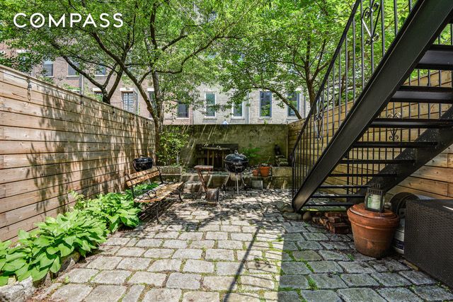 #15 photo, 347 W 121st Street, مانهاتن Harlem , NY 10027